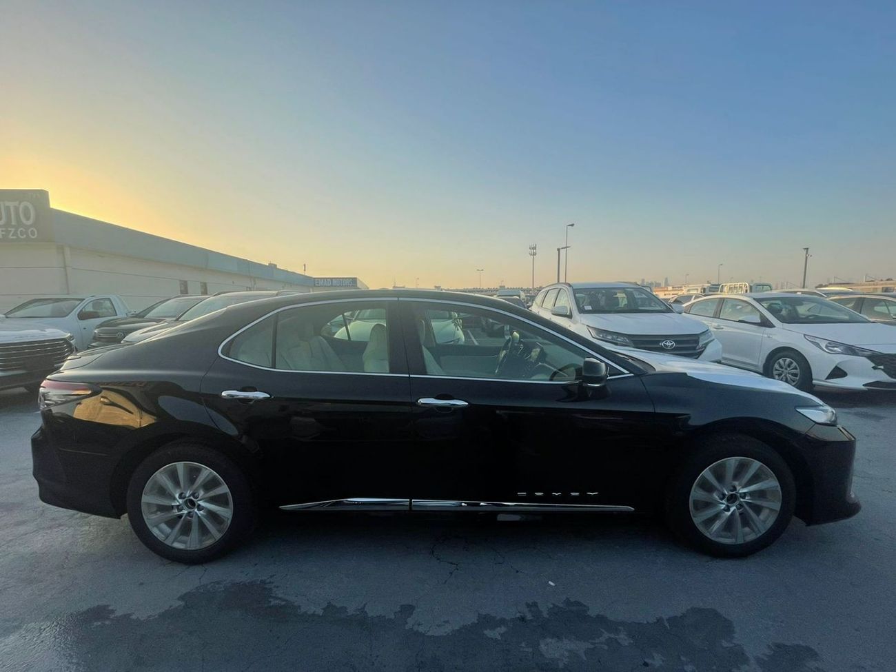 Toyota Camry 2022 CAMRY 2.5L GLEX (FULL OPTION)GCC