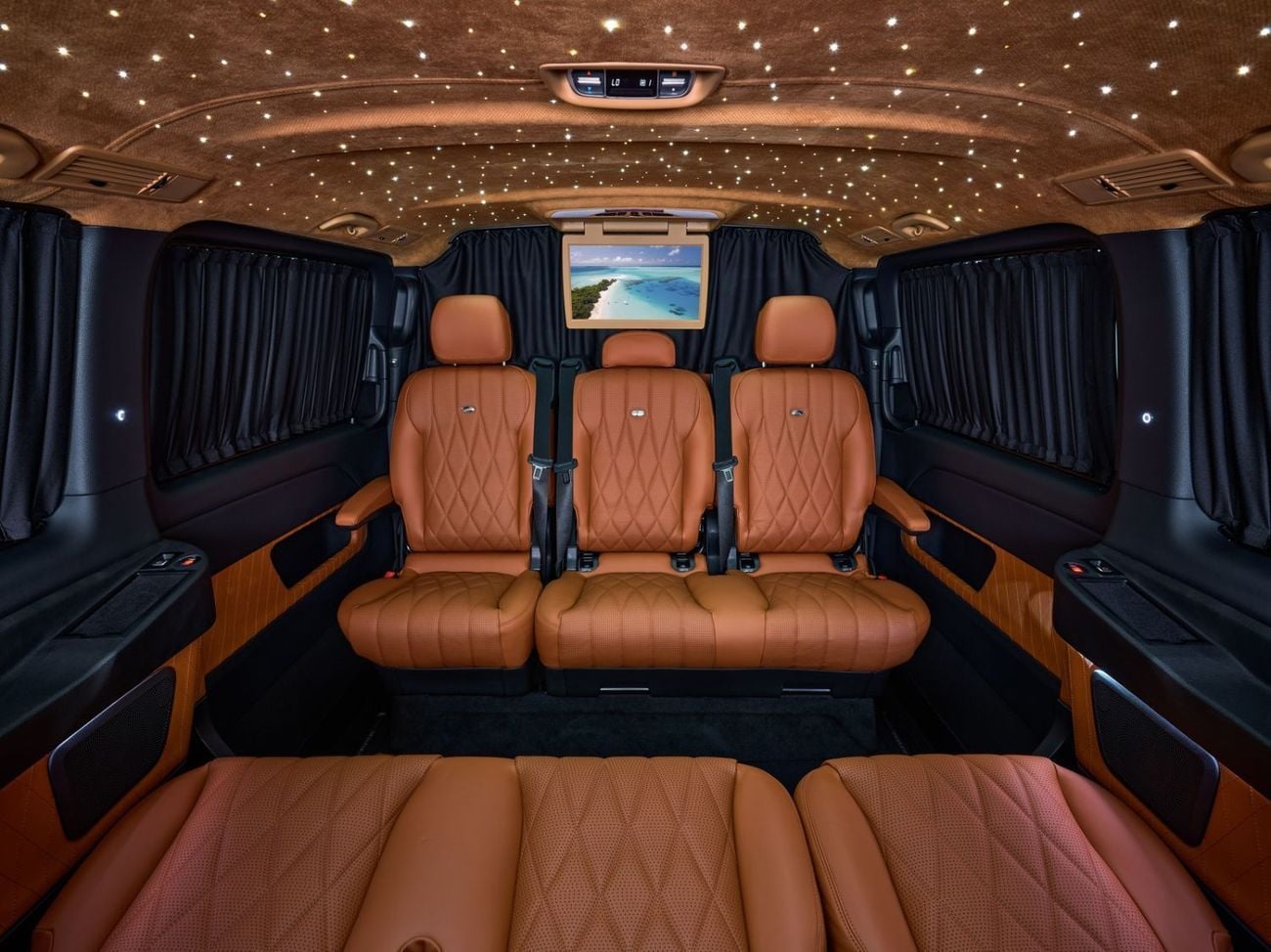 Mercedes-Benz V 300 2026 “SERENA” – Handcrafted by ROYAL CUSTOMS in Dubai (5 Year Warranty)