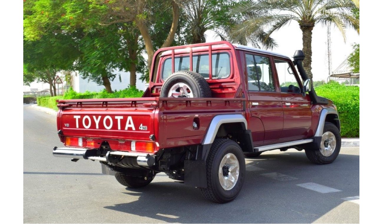 تويوتا لاند كروزر بيك آب 79 DOUBLE CAB  V8 4.5L TURBO DIESEL 6 SEAT FULL OPTION MANUAL TRANSMISSION