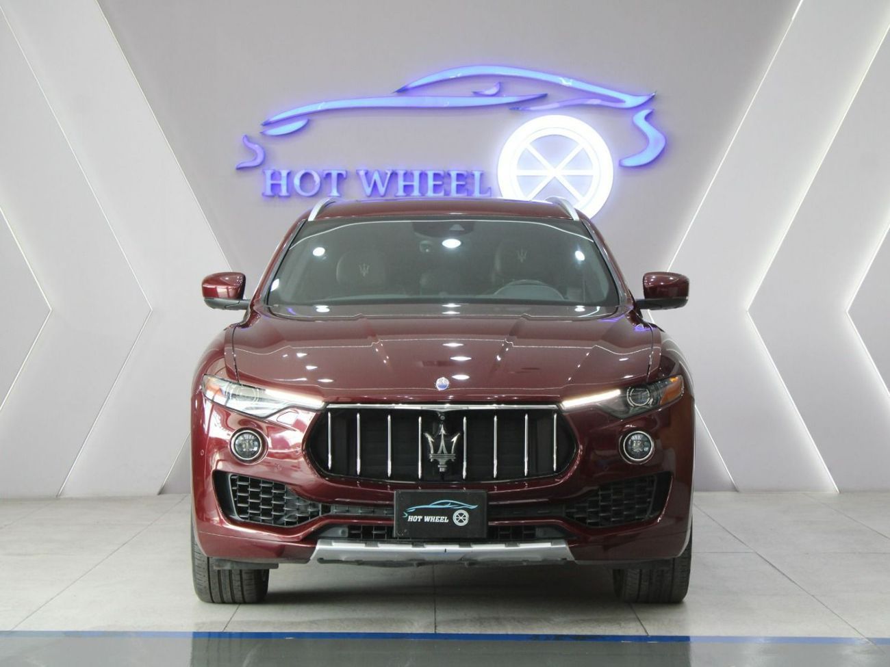 مازيراتي ليفونت SQ4 | V6