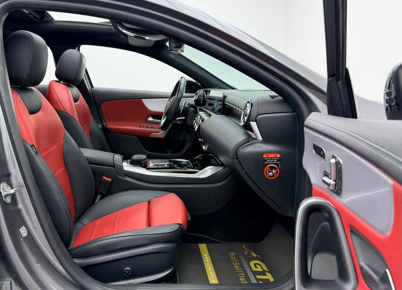 مرسيدس بنز A 35 AMG 4MATIC 2021 Mercedes Benz A35 AMG 4MATIC, Warranty, Full Service History, Excellent Condition, GCC