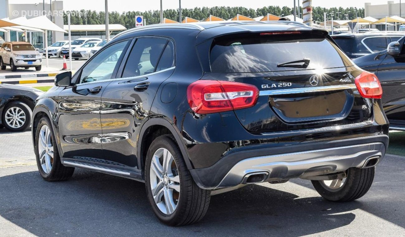 مرسيدس بنز GLA 250