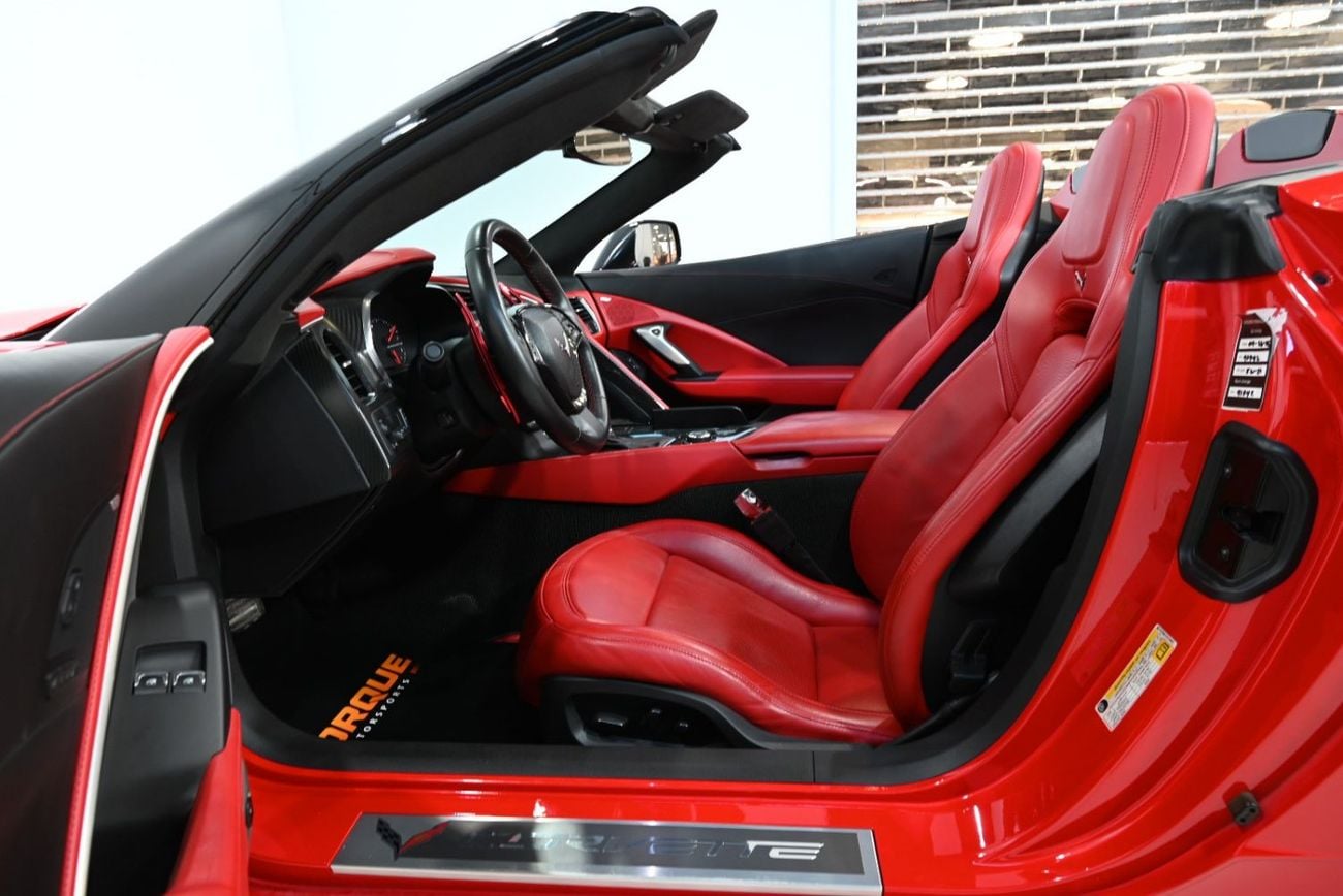 Chevrolet Corvette stingray 3LT 2015 Chevrolet Corvette Stingray, Full Service History, Excellent Condition, GCC