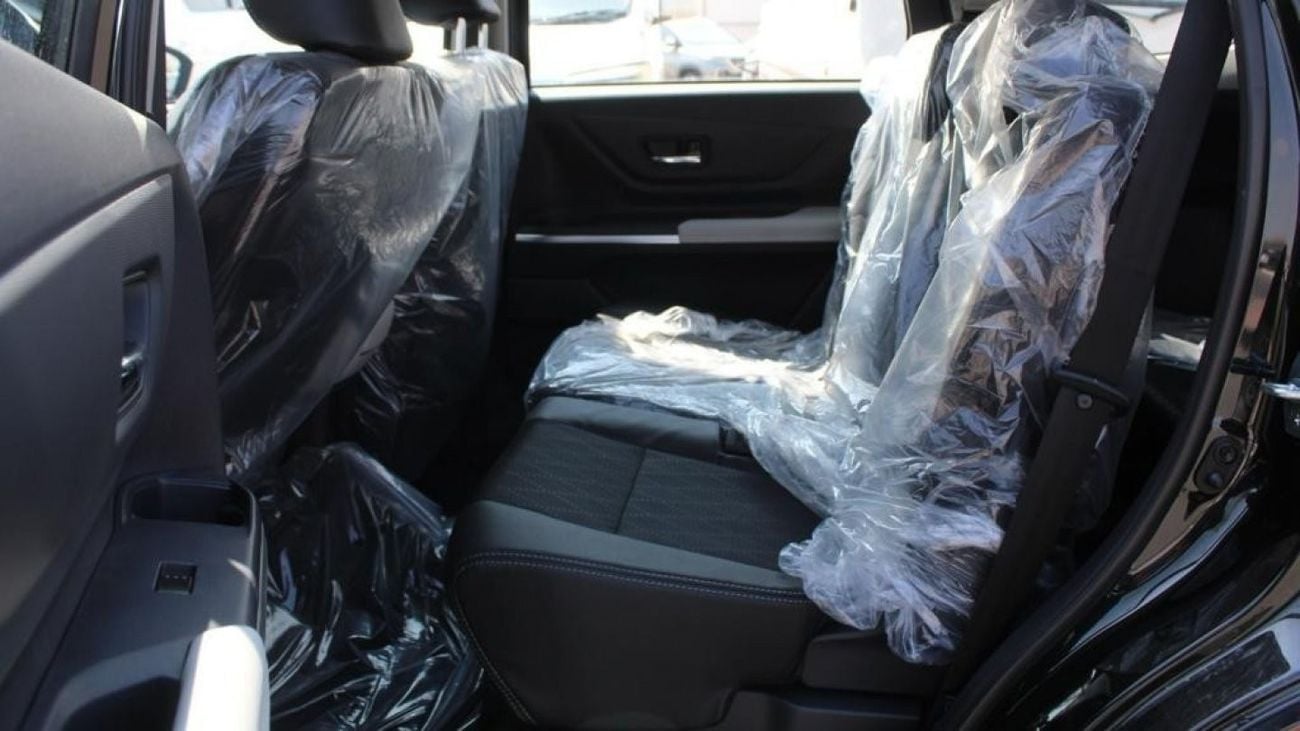 Toyota Veloz Toyota/VELOZ/TVV01 V 1.5L AT ( export only )