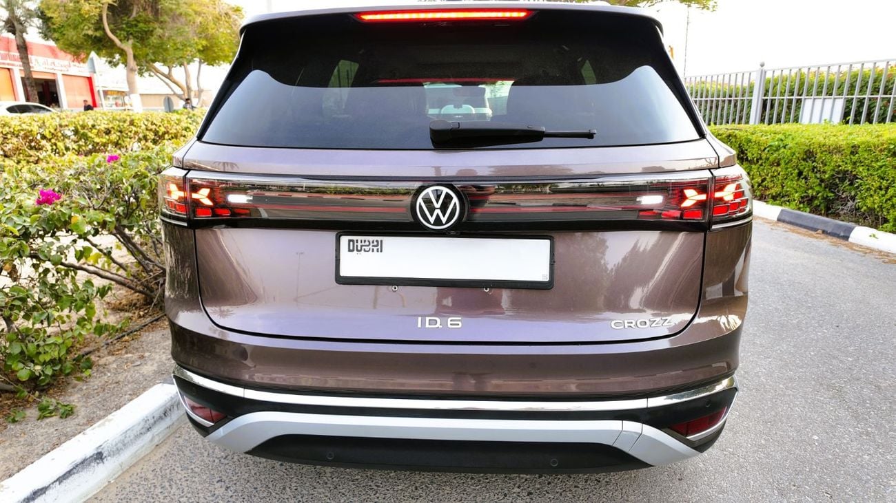 Volkswagen ID.6  CROZZ PRO