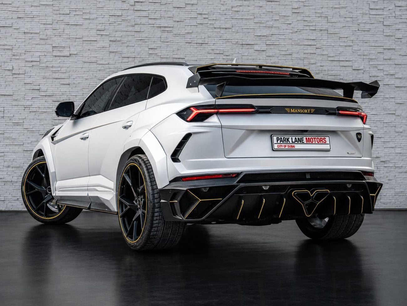 Lamborghini Urus MANSORY