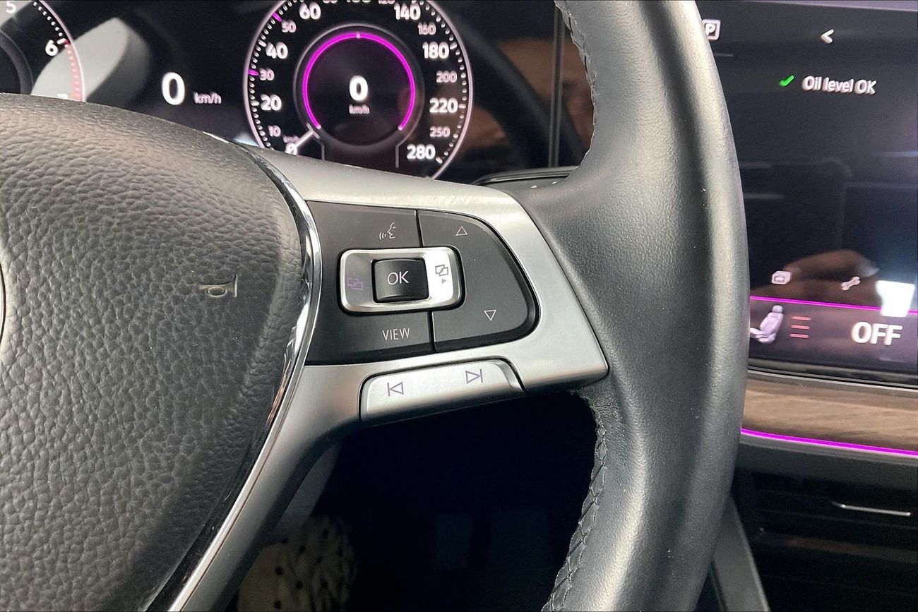 Volkswagen Touareg Highline | Guaranteed Warranty | 0 Down Payment