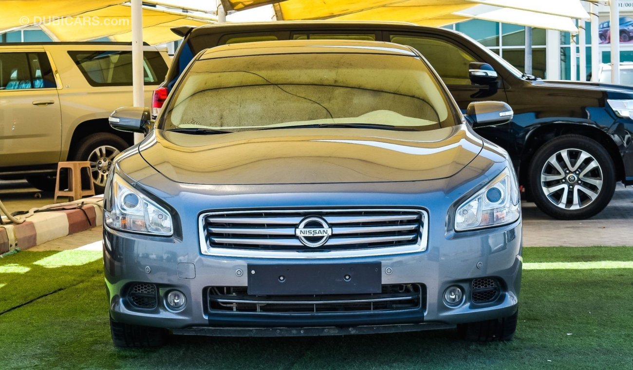 Nissan Maxima