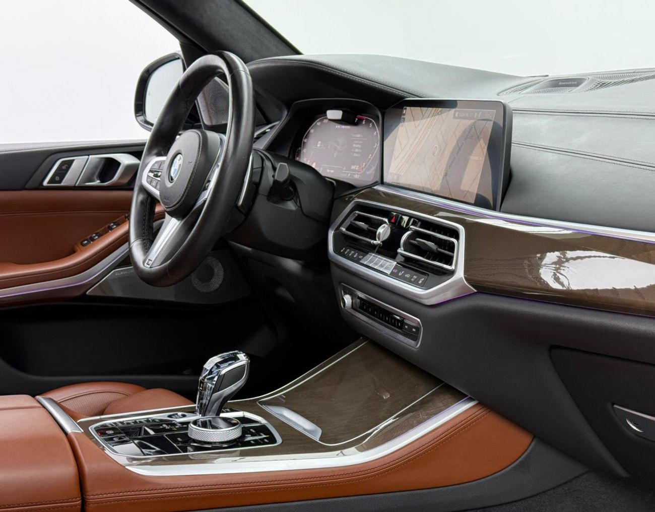 بي أم دبليو X5 M50i 4.4L 2022 BMW X5 M50i ,BMW Warranty+Full Service History ,GCC Specs