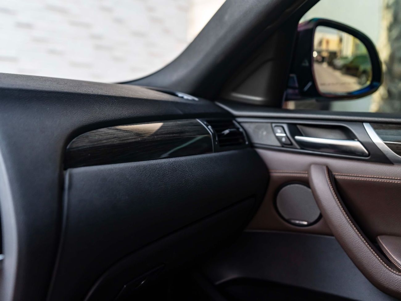 BMW X4 xDrive 28i 2.0L