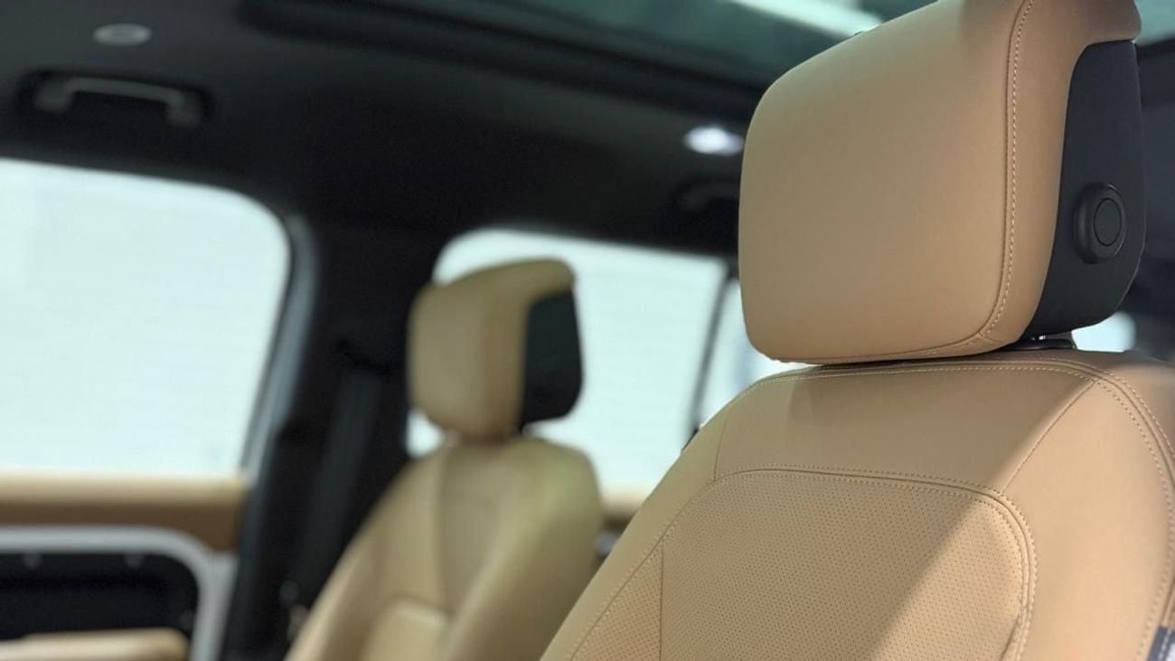 لاند روفر ديفندر 110 X-Dynamic HSE P400 3.0L