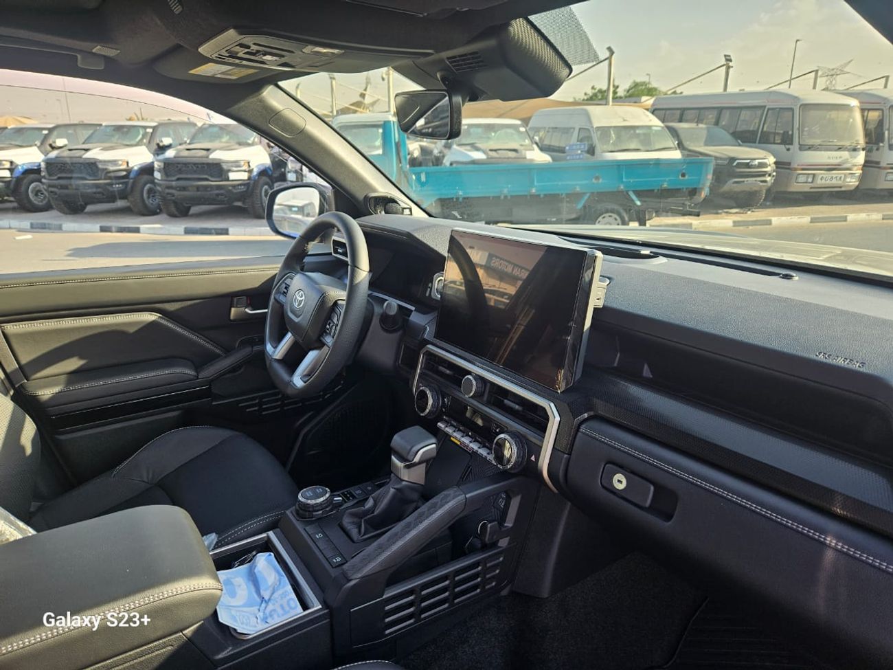 تويوتا Runner4 2025 Toyota 4Runner 2.4L Turbo Limited 7 Seats