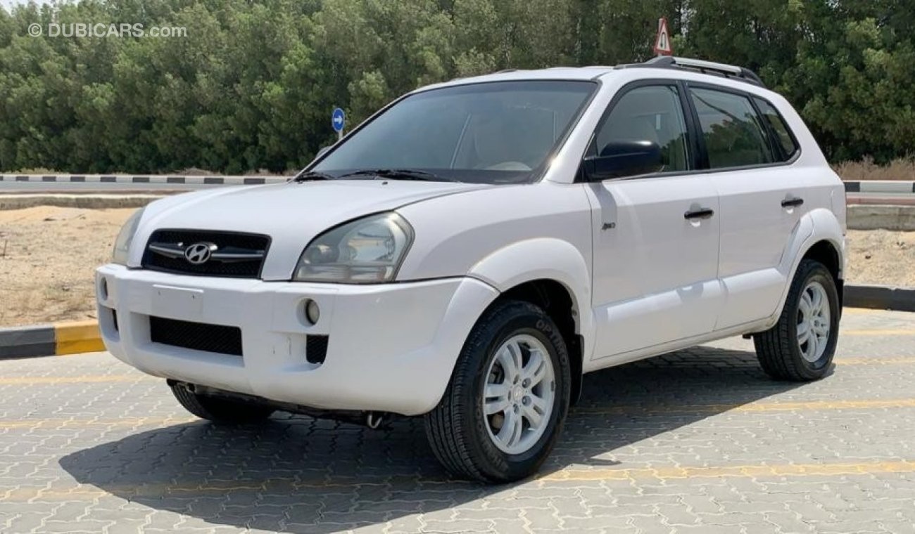 Hyundai Tucson 2008 V6 4x4 Ref#732