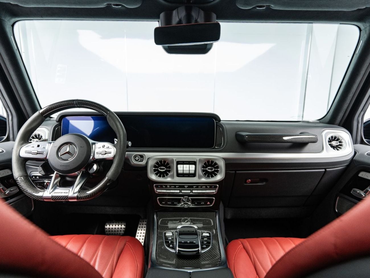 مرسيدس بنز G 63 AMG STD BUY NOW, PAY 2027 | THE BLACKLINE STANDARD | Mercedes Warranty + Service Contract, GCC
