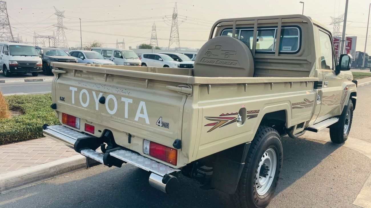 Toyota Land Cruiser Pick Up LC79 SINGLE CABIN 2.8L DIESEL