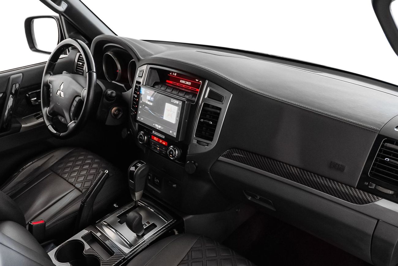 Mitsubishi Pajero 3.8L Signature