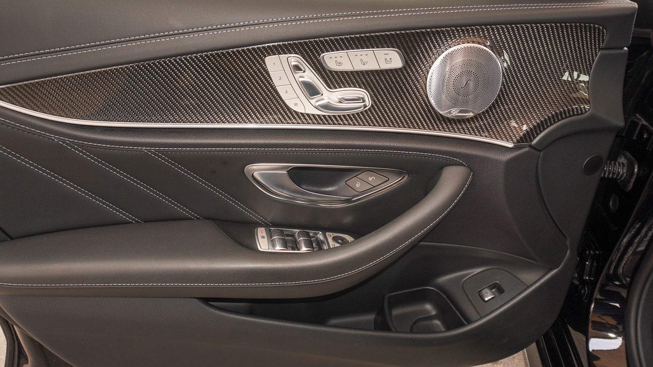 Mercedes-Benz E 63 S AMG