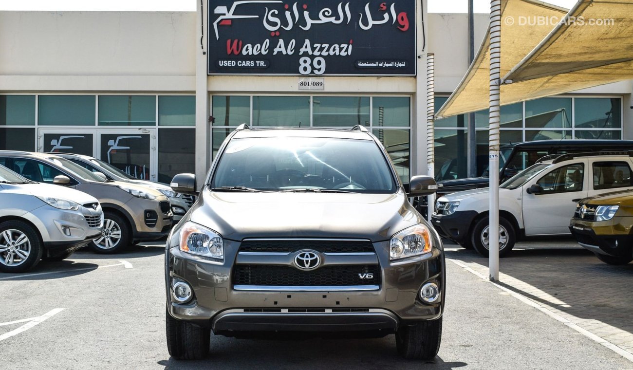 Toyota RAV4 Limited  4WD V6