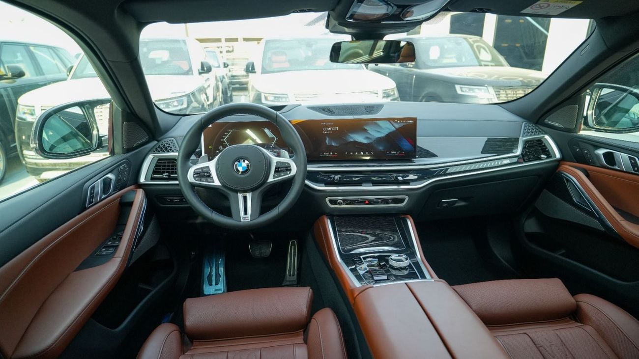 بي أم دبليو X6 M60i xDrive لون أبيض معدني - تان، إصدار 2026 للتصدير فقط