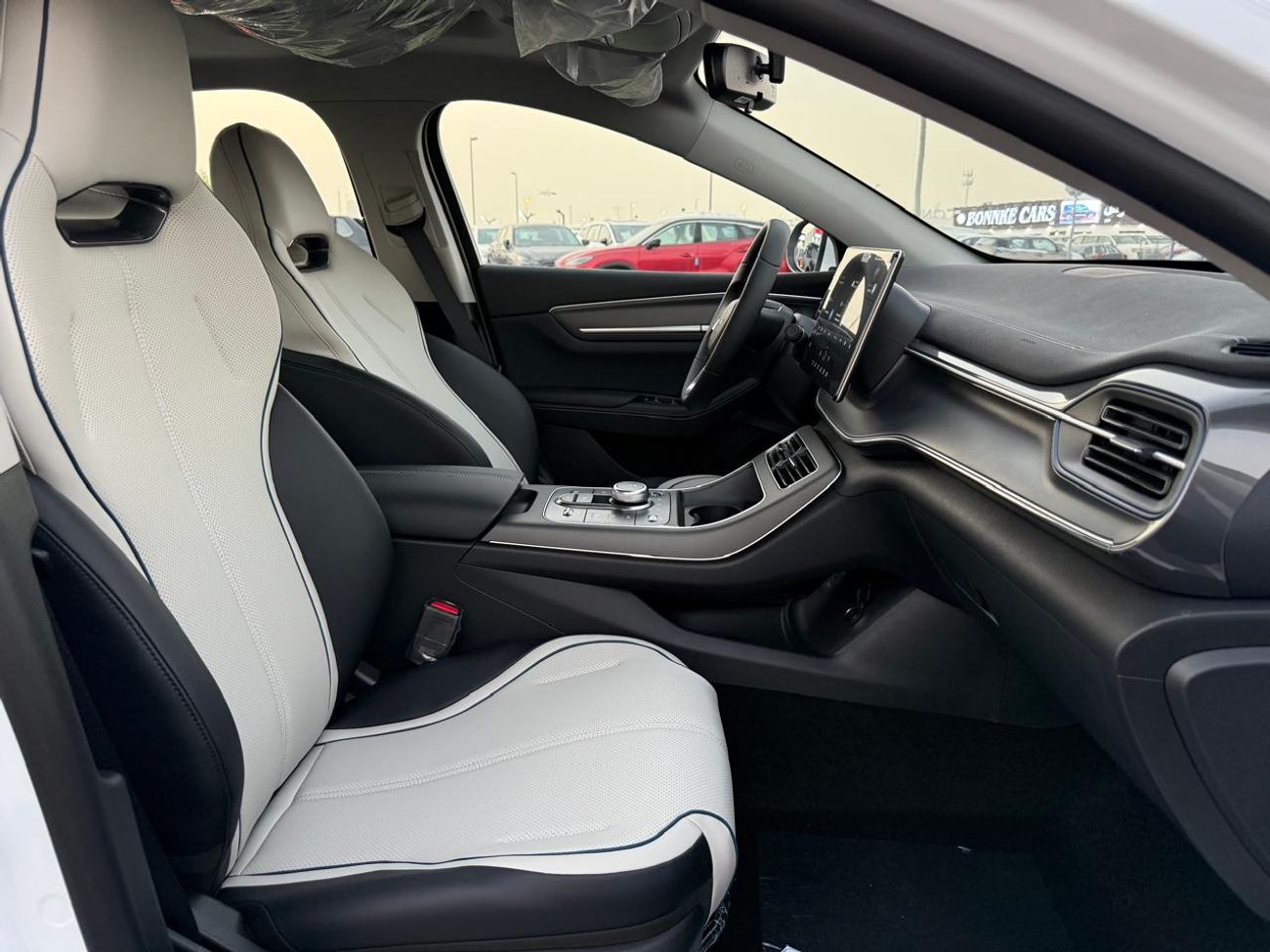 BYD Destroyer 05 2025 BYD DESTROYER 05 DM-i PLUG IN HYBRID with SUNROOF