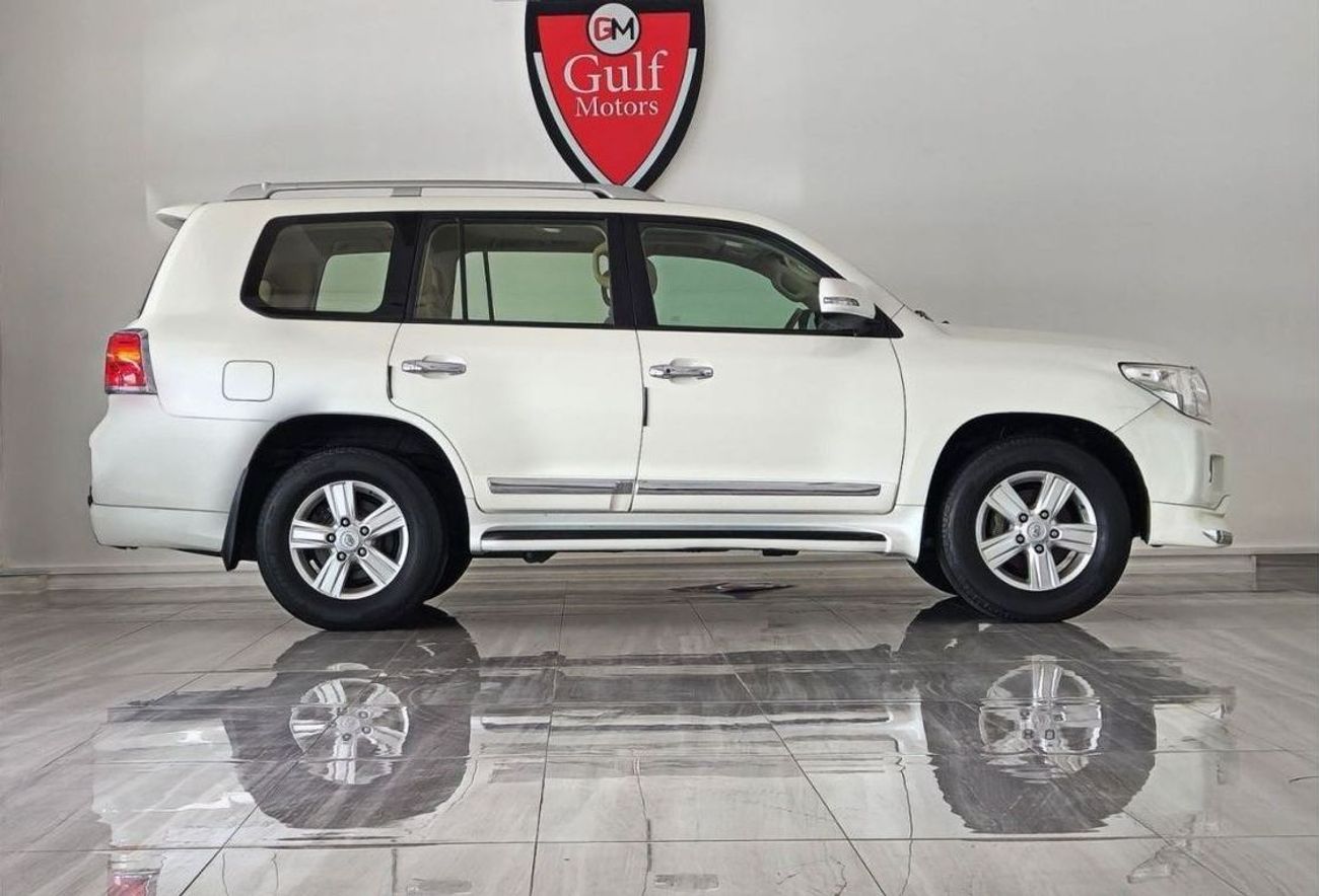 Toyota Land Cruiser GXR V6 4.6L-6CYL EXCELLENT CONDITION