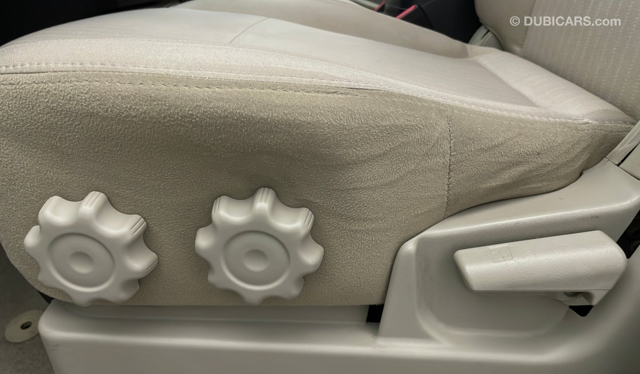 Mitsubishi Pajero GLS MIDLINE 3 | Under Warranty | Inspected on 150+ parameters