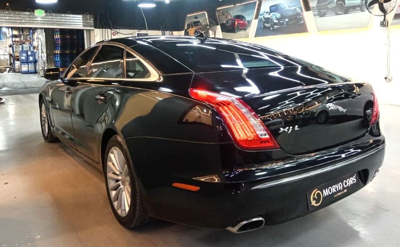 جاكوار XJ LUXURY LWB (LWB) - GCC Specs - Pristine Condition