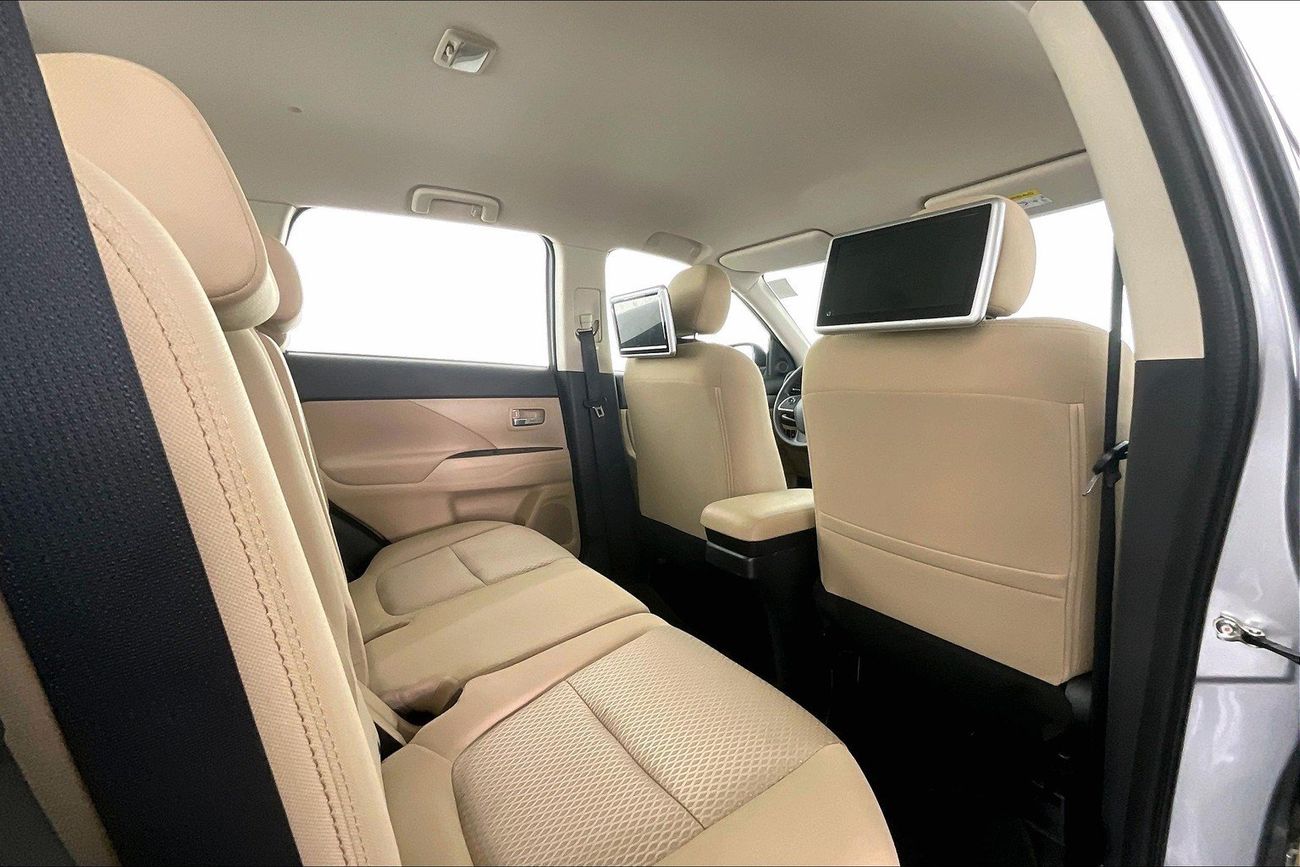 Mitsubishi Outlander GLX Basic | Guaranteed Warranty | 0 Down Payment