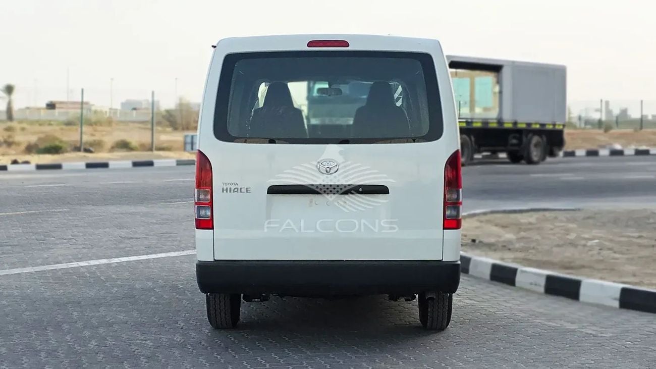 تويوتا هاياس 2.5L PNL VAN STD RF Manual