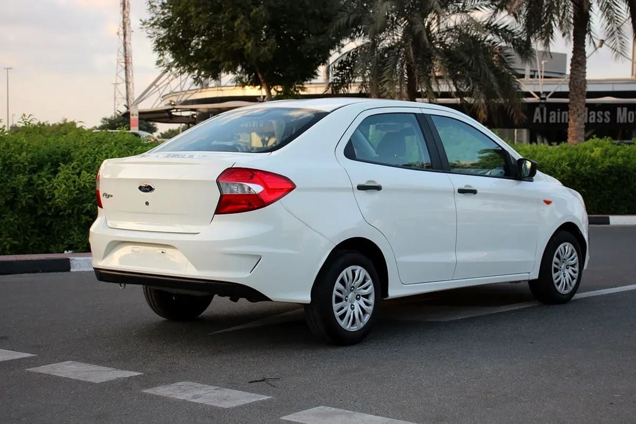 فورد فيجو AMBIENTE GCC 1.5L! Credit card payment accepted!