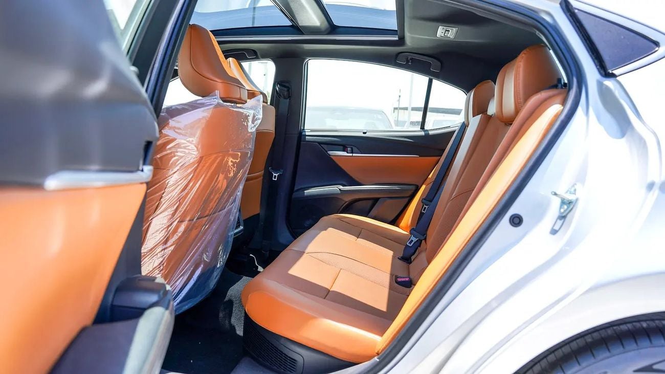 Toyota Camry LUMIERE HEV Lumiere GCC Specs