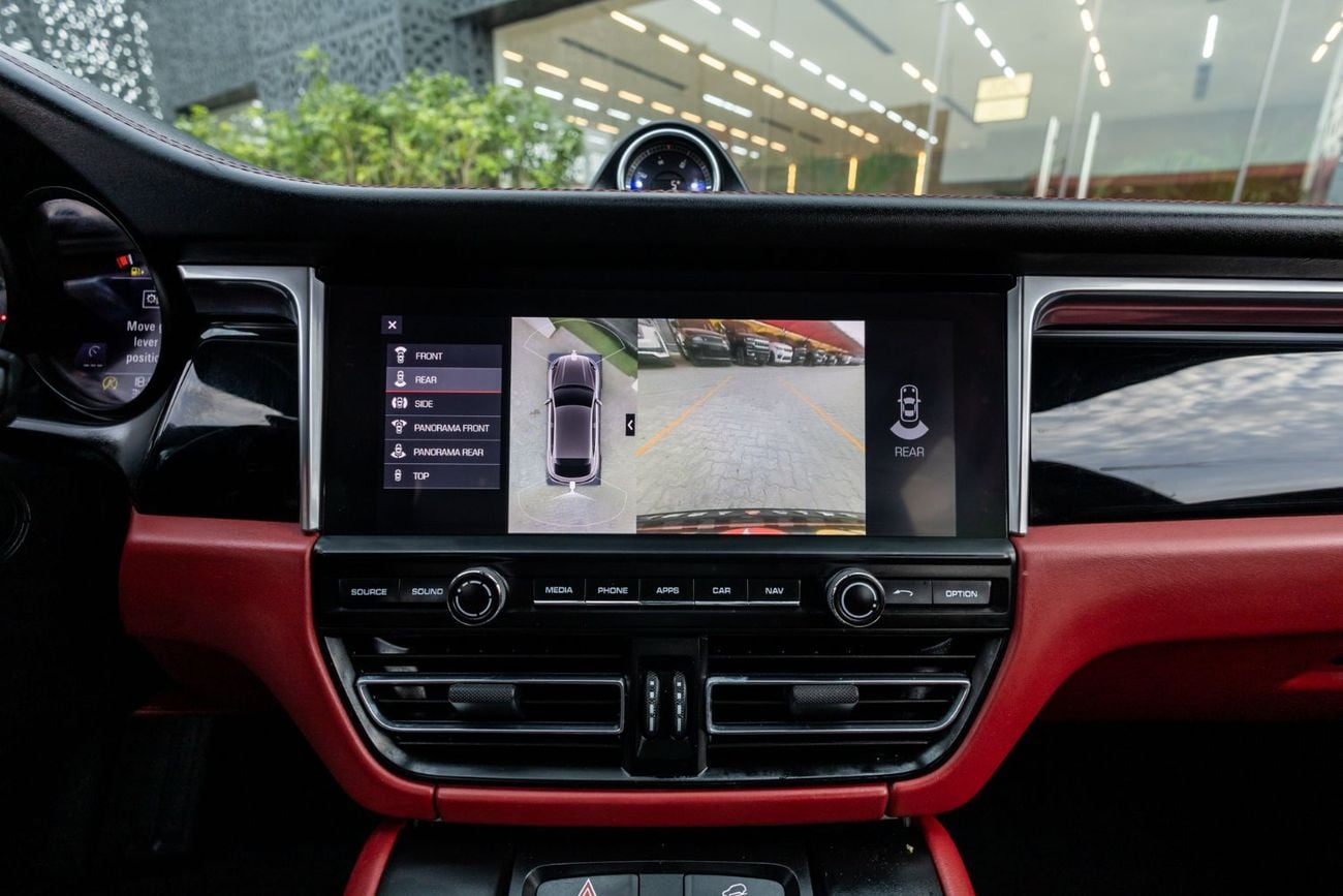 Porsche Macan Std 2.0L (252 HP)