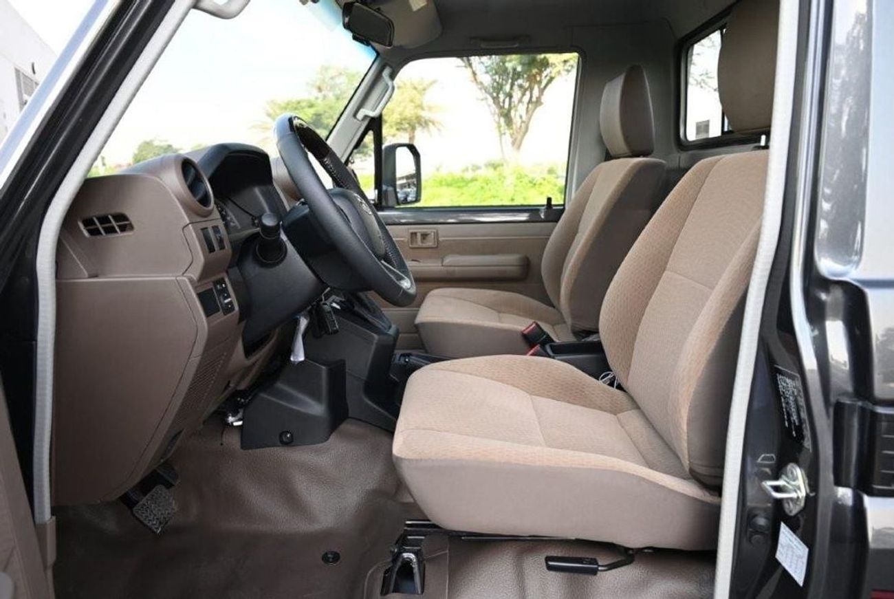 تويوتا لاند كروزر بيك آب 2025 TOYOTA LAND CRUISER 79 SINGLE CAB PICKUP DLX V6 4.0L PETROL 4WD AT