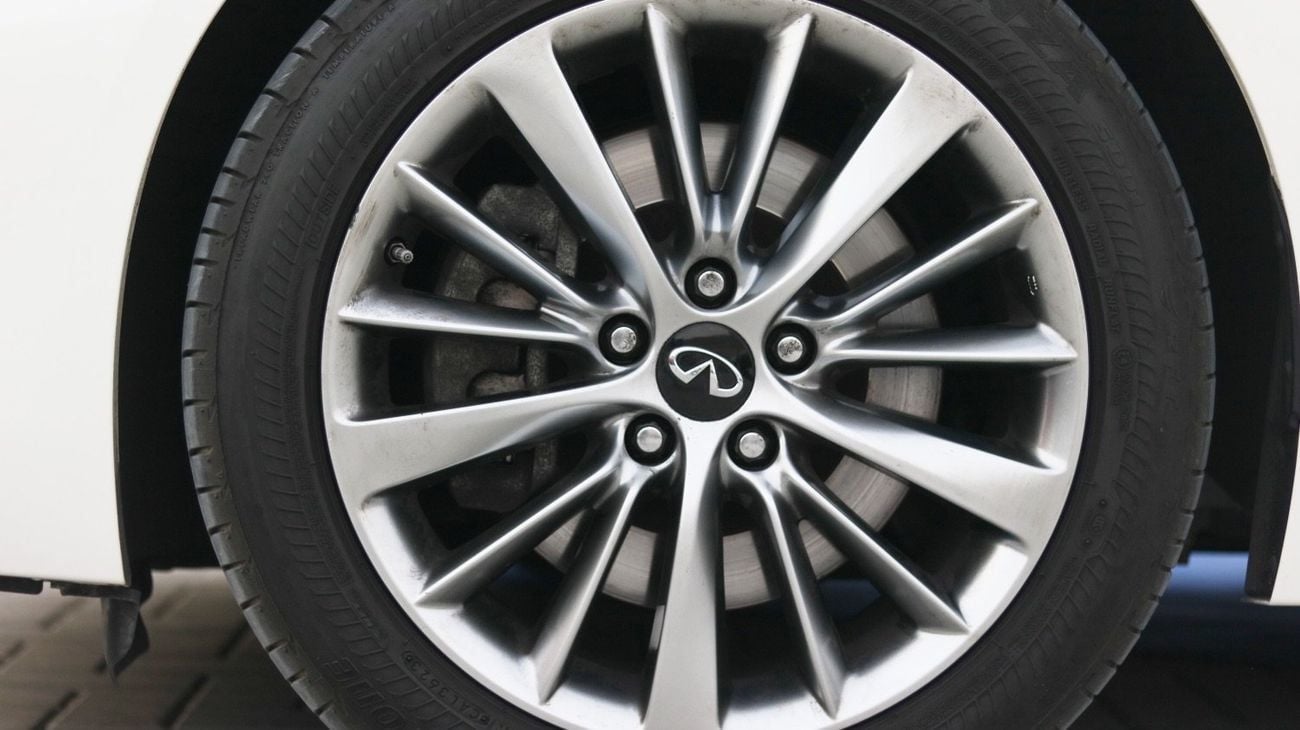 Infiniti Q50 LUXE | Agency Warranty | Full Service History | Zero Downpayment Support
