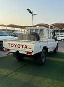 Toyota Land Cruiser Toyota Land Cruiser LC79 D/C 4.2 Engine With DIFF Lock
