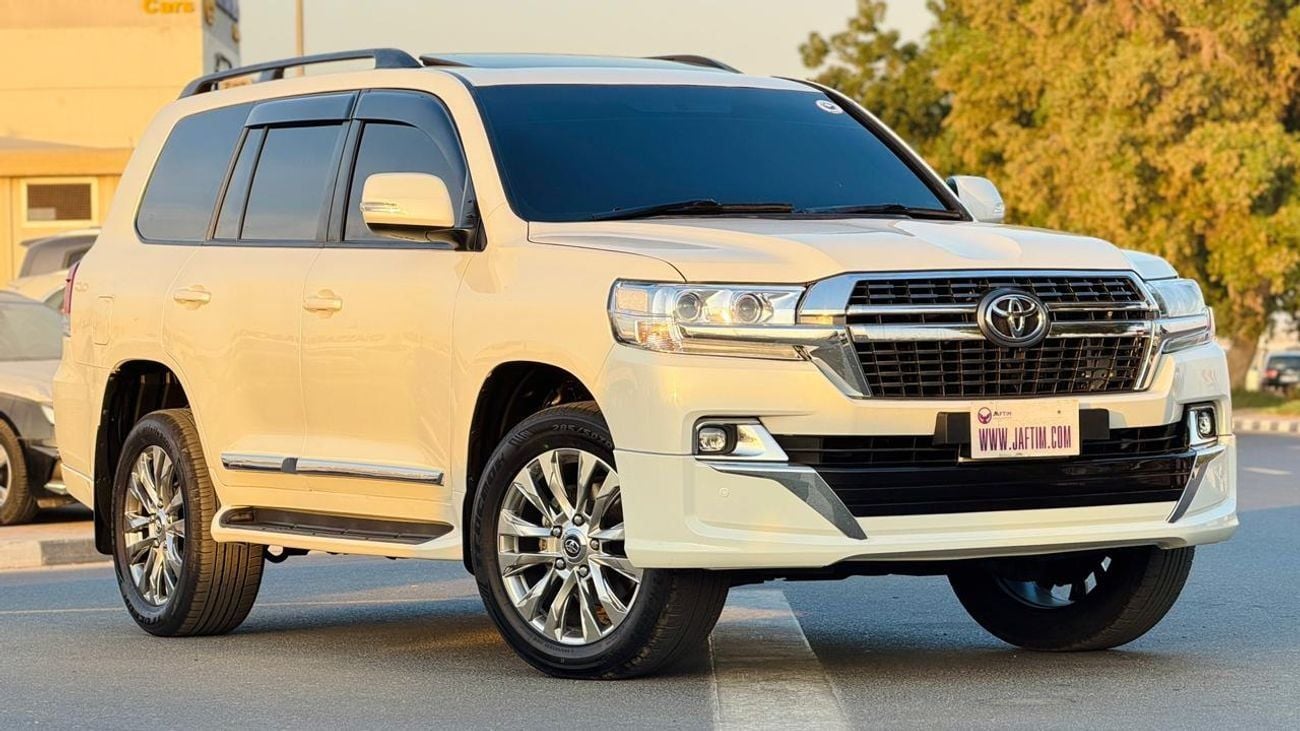 Toyota Land Cruiser PUSH START | V8 DIESEL ENGINE | SUNROOF | AUTOMATIC | PARKING SENSORS