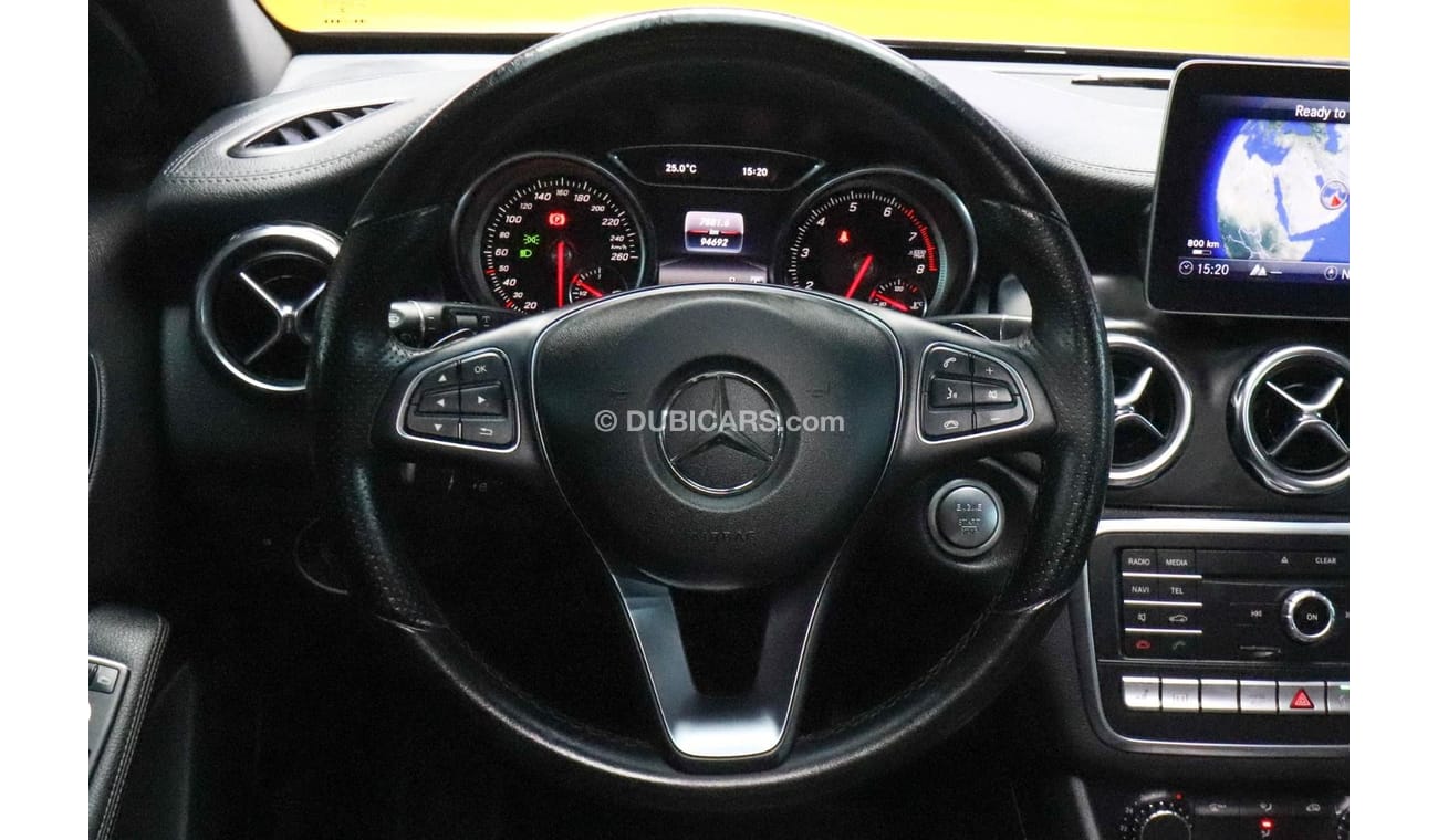 Mercedes-Benz GLA 250 X156