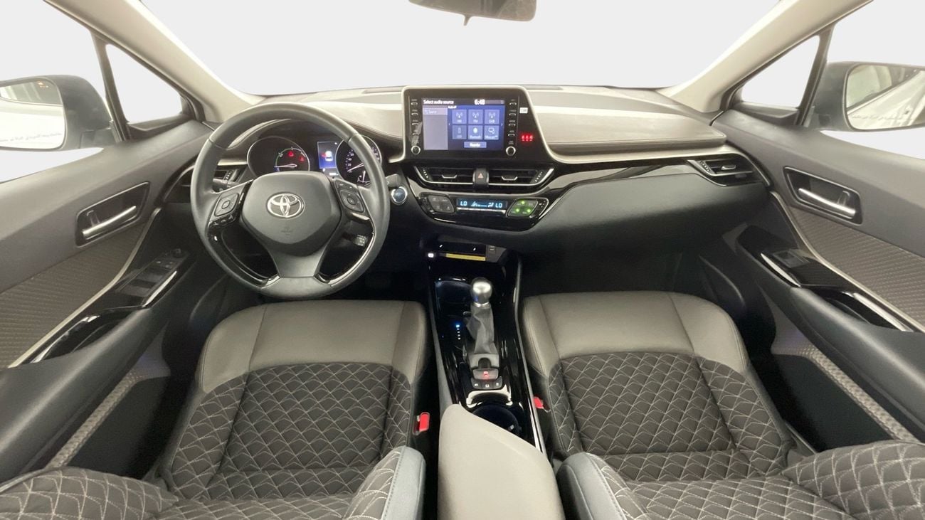 Toyota CHR VX 1.8L (100 HP) VX | Guaranteed Warranty | 0 Down Payment