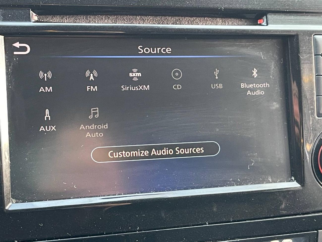 Nissan Rogue SV / V4 2.5L / RADAR / ROAD ASSIST / BIG SCREEN / 4X4 / RIMS / IN PERFECT CONDITION