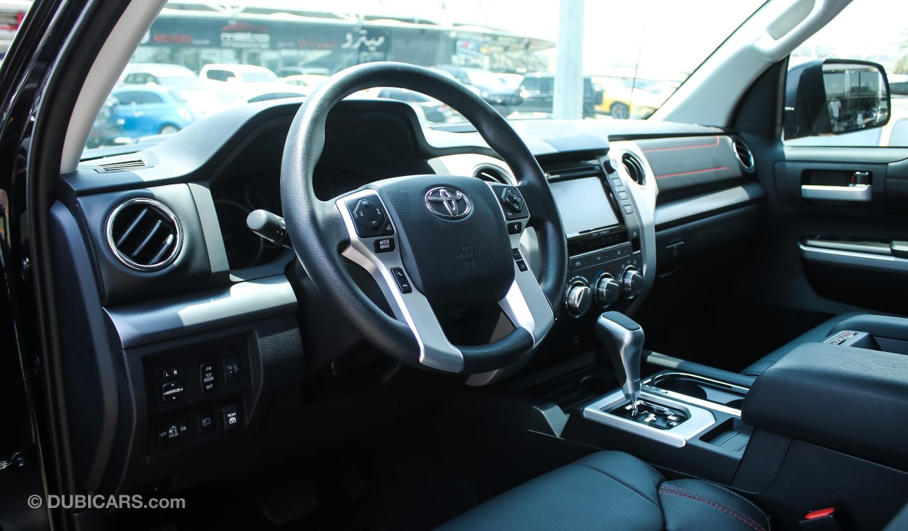 Toyota Tundra 2019 TRD PRO, 5.7 V8 0km w/ 5Yrs or 200K km Warranty from Dynatrade + 1 Free Service