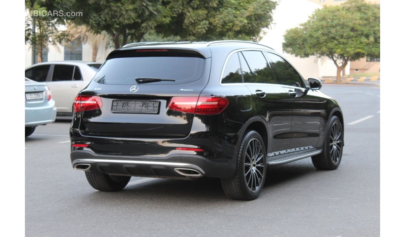 Mercedes-Benz GLC 350 Mercedes GLC 300 2017