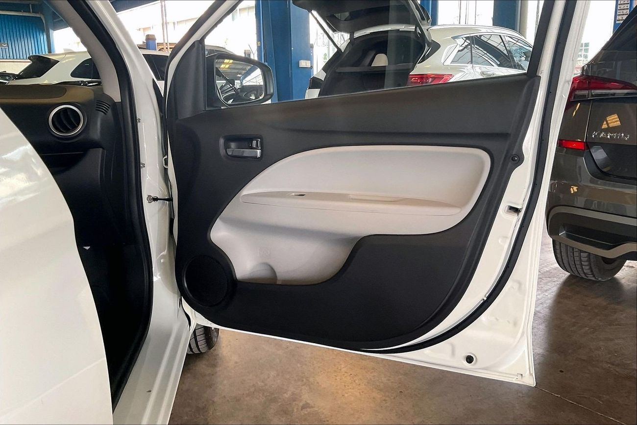 ميتسوبيشي اتراج GLX Full | شامل الضمان | 0 ﺪﻔﻋﺓ ﺃﻮﻟﻯ