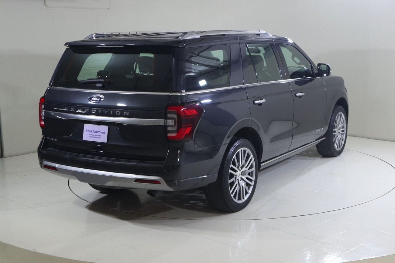 Ford Expedition PLATINUM XP-PN222/ AL TAYER MOTORS/ AL QOUZ SHOWROOM