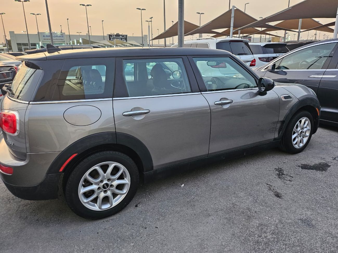 Mini Clubman COOPER low milage car