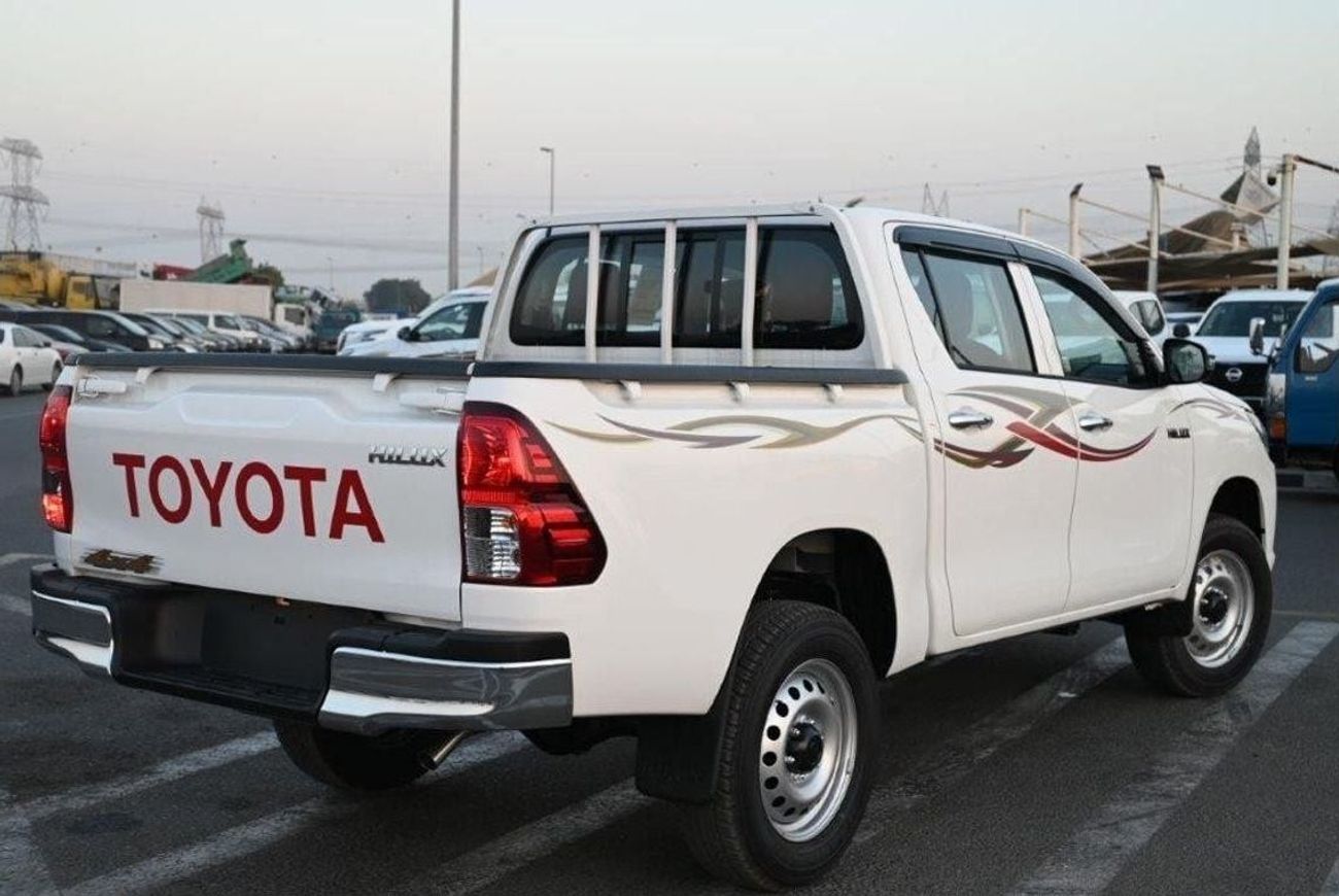 تويوتا هيلوكس Double Cab DLX 2.7L Petrol 4WD Automatic Transmission