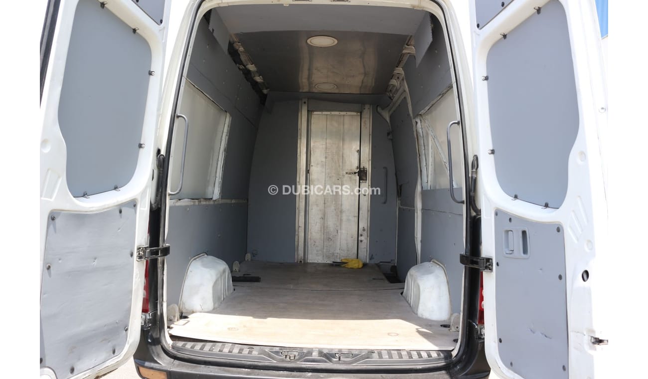 Mercedes-Benz Sprinter MERCEDES SPRINTER DELIVERY VAN DIESEL 2009