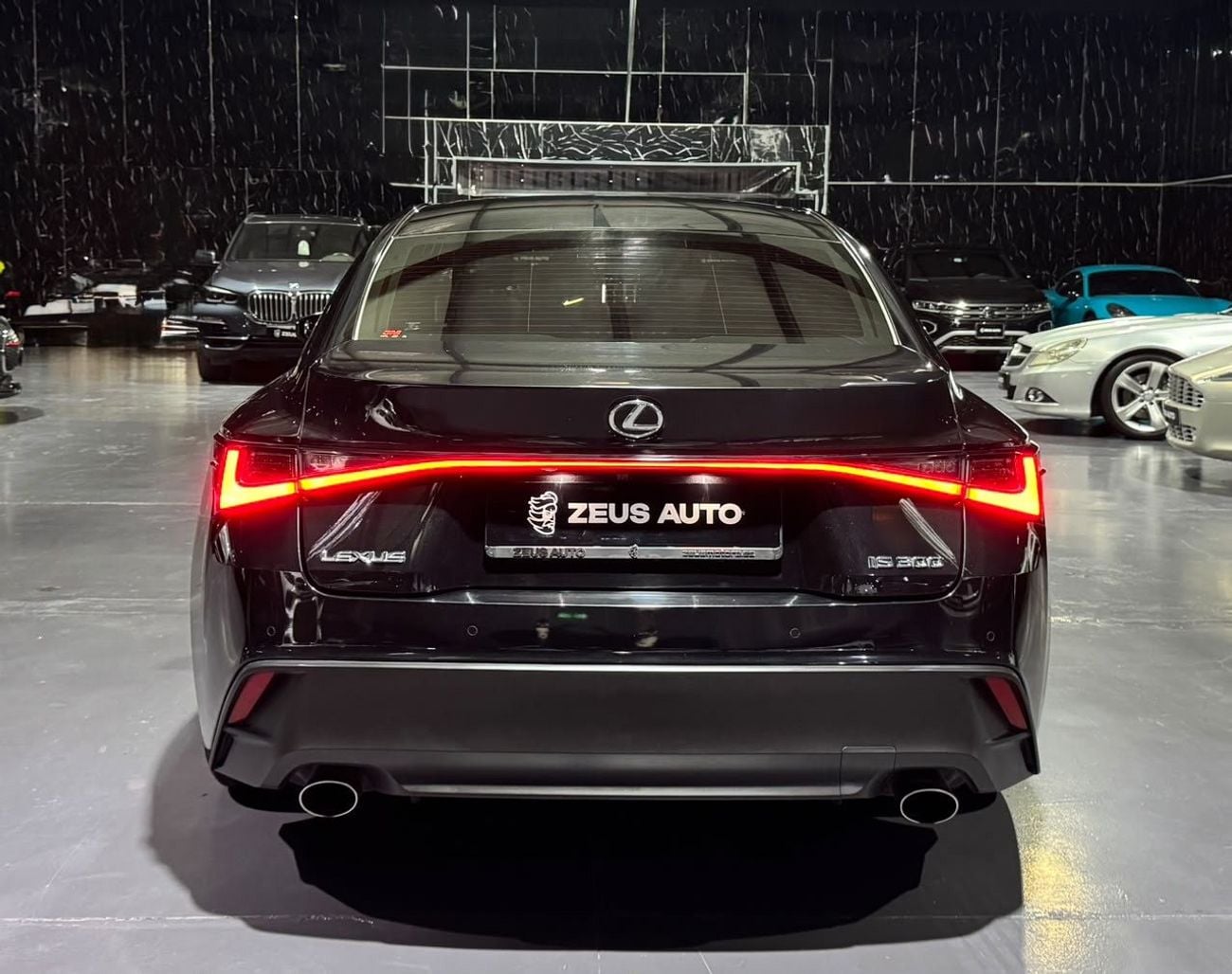 Lexus IS300 ELEGANT GCC | Al Futtaim warranty 2027 | Al Futtaim full service History