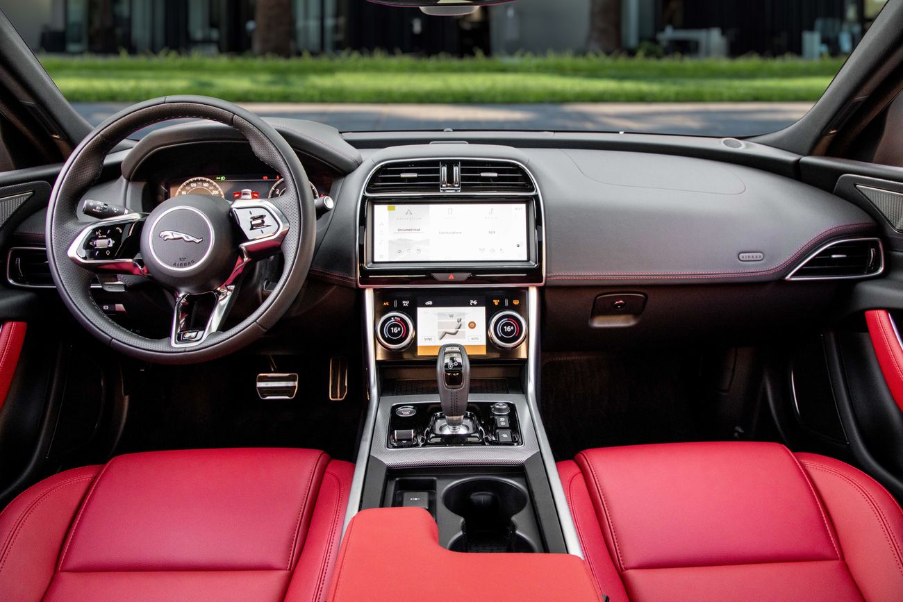 جاكوار XE XE L S P250 | 2,742 P.M | 0% Downpayment | Immaculate Condition!