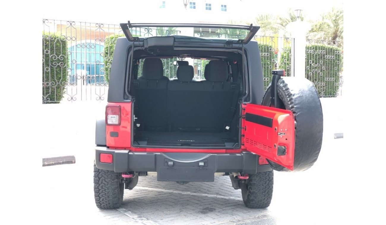 Jeep Wrangler Unlimited Sport GCC JEEP WRANGLER V6 3.6 FULL SERVICE HISTORY ONLY 1390/MONTHS