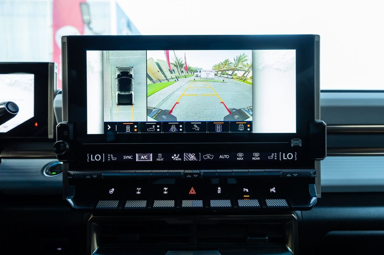 جي أم سي همر EV GMC Hummer 3500 EV First Edition Crew Cab 2022 American Specs with Flexible Down-Payment.